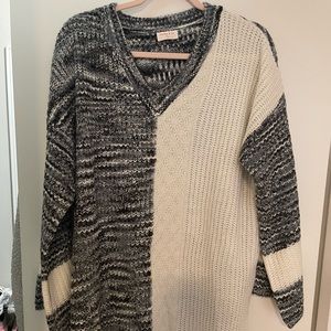 Knit Pullover Sweater from Amazing Lace. Size L.